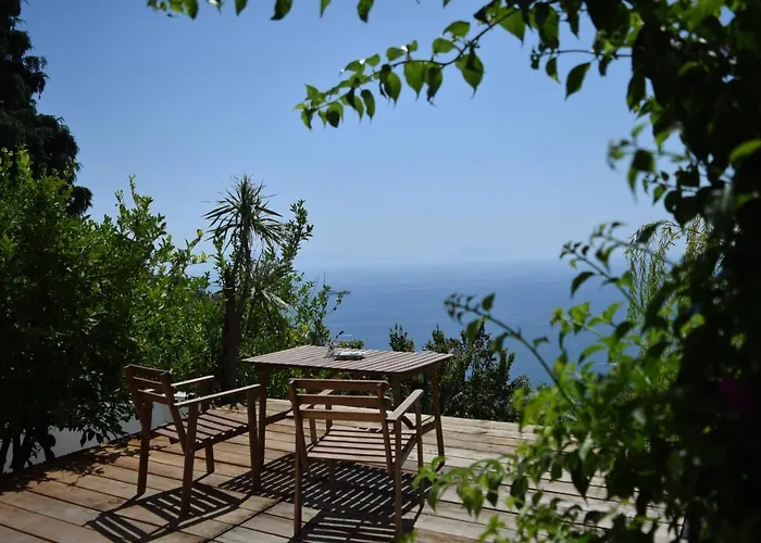 Bed and Breakfast Casa Flora Vietri